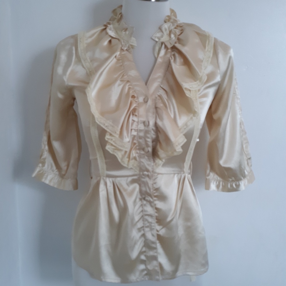 Ruffle Design casual blouse - Picture 2 of 8